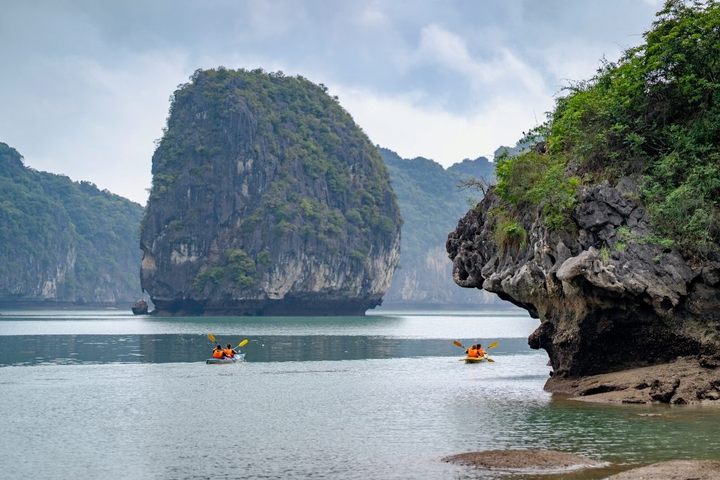 trinh-nu-beach