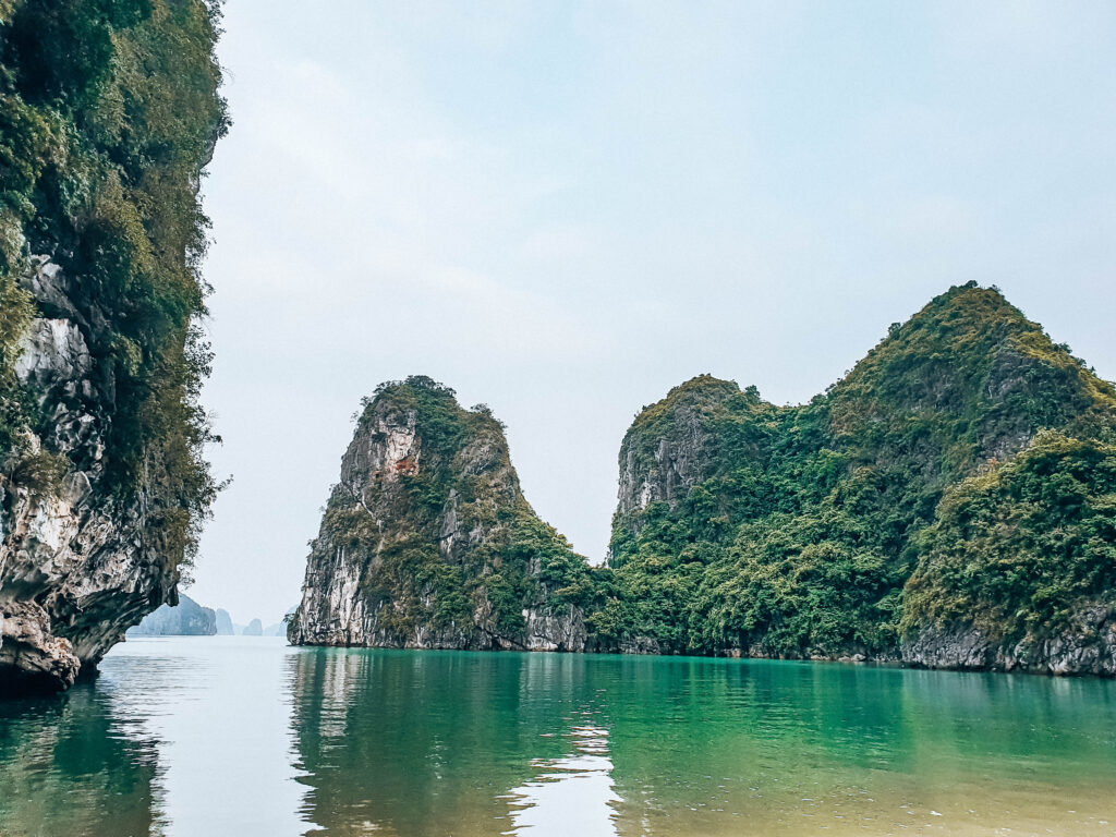 trinh-nu-beach