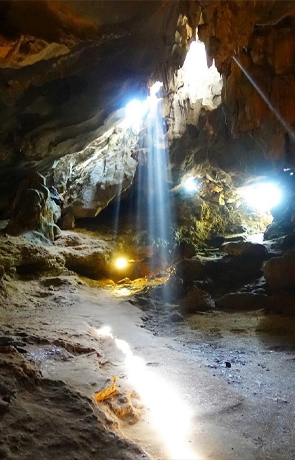 Thien Canh Son cave